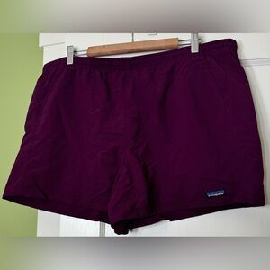 NWT Patagonia Women’s Baggies Size XXL